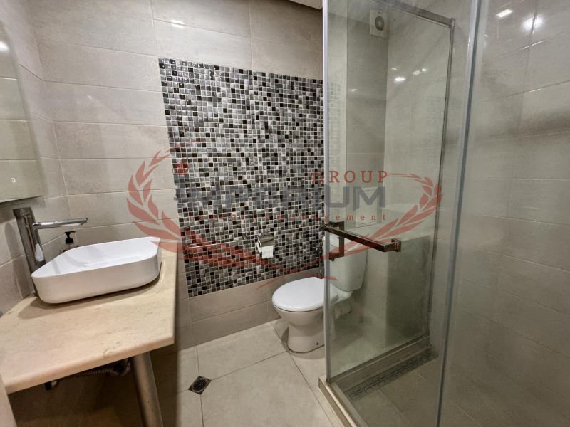 Дава се под наем Двустаен апартамент в Варна, Бриз - 75 кв.м за 1020 € - Снимка #2