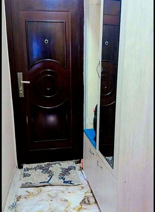 Юнусабад 4 квартал. Продается квартира 1/3/4