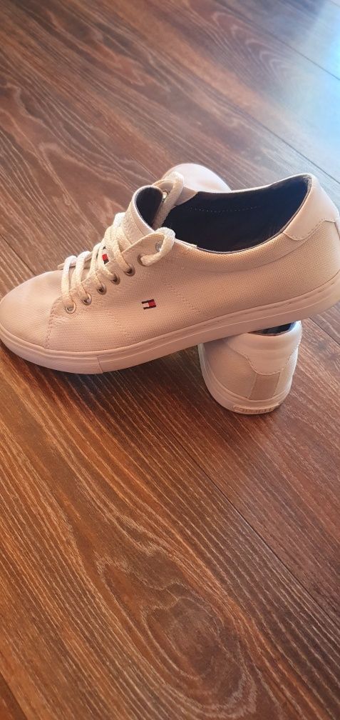 Мъжки кецове Tommy hilfiger 42