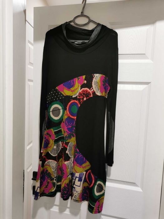 Сет от три рокли размер L