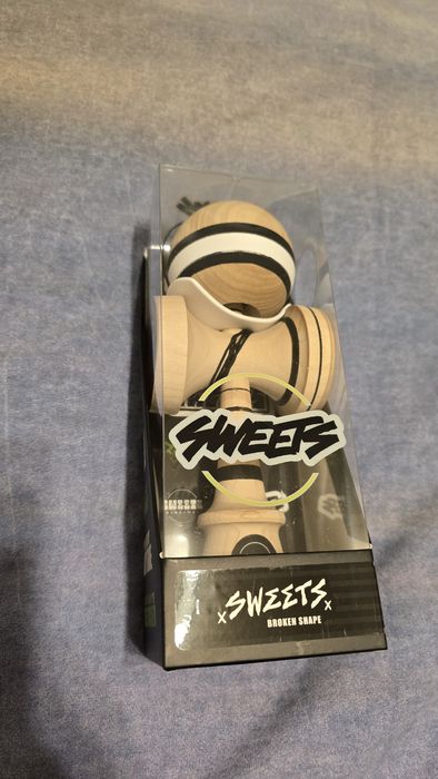 Sweets matt broken shape anti skid