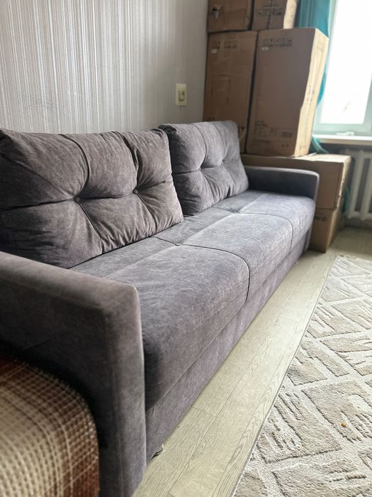 Диван в хорошем состоянии