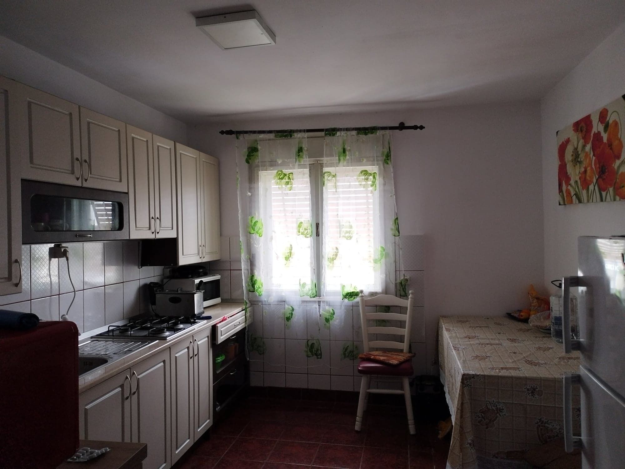 Vand apartament cu 2 camere la cheie