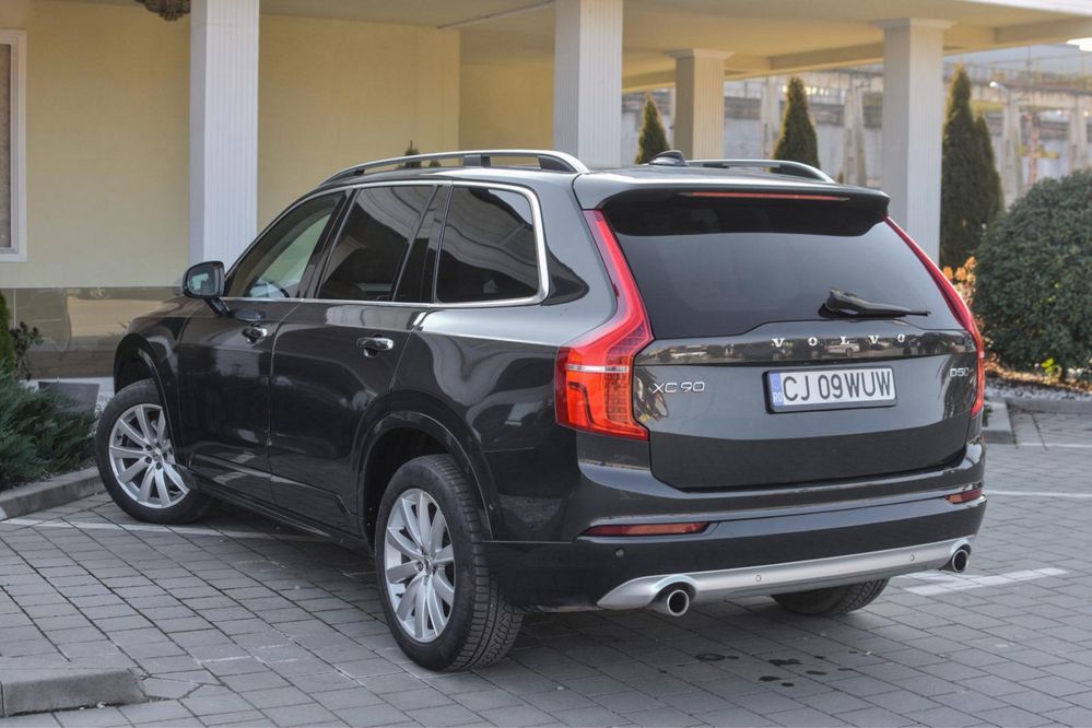 Volvo xc90 4x4, led, panorama, 2.0d