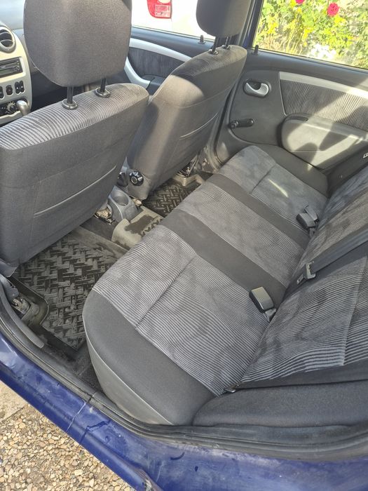 Vand Dacia Logan 1.4 Mpi - intretinuta - ITP 10/2026, cauciucuri noi