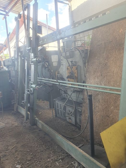 Fierastrau panglica tip centauro  si presa pentru rame .