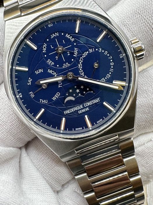 Нов! Frederique Constant Highlife Perpetual Calendar Manufacture