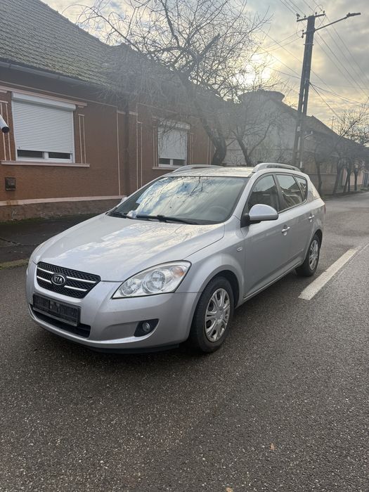 Kia Ceed. 1.6 diesel