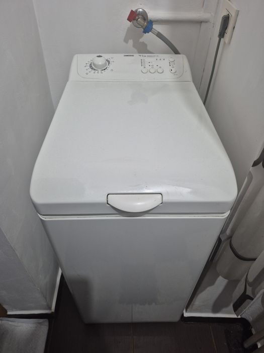 Masina de spalat zanussi