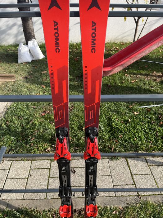 Schiuri Atomic Redster S9 FIS