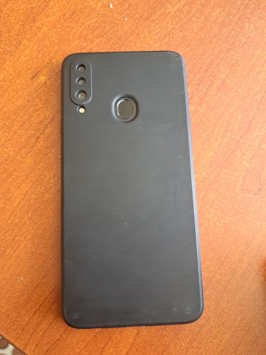 Продавам Телефон Samsung A20s