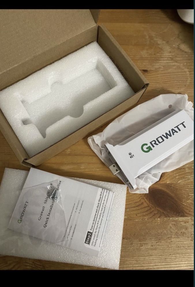 Growatt SPF 5000 ES Stick wifi pentru invertoare growatt  noi sigilate