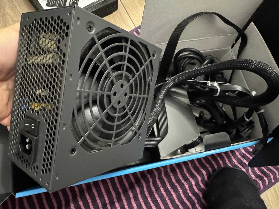 Sursa Raider II 750W 80+Silver Protectii