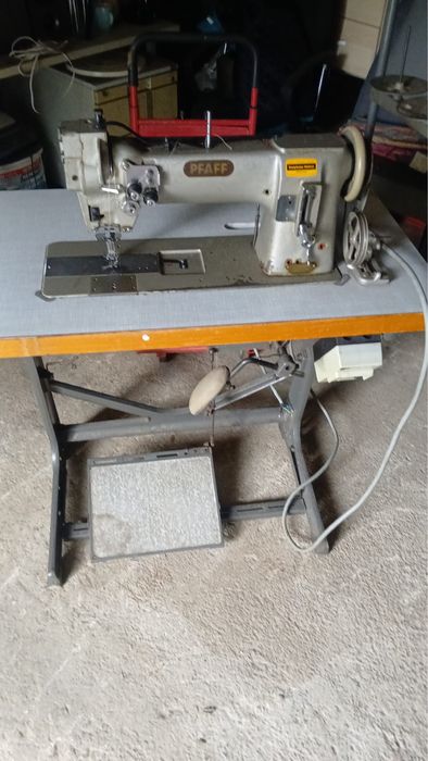 Vand Mașină de cusut industrială PFAFF – lucru greu