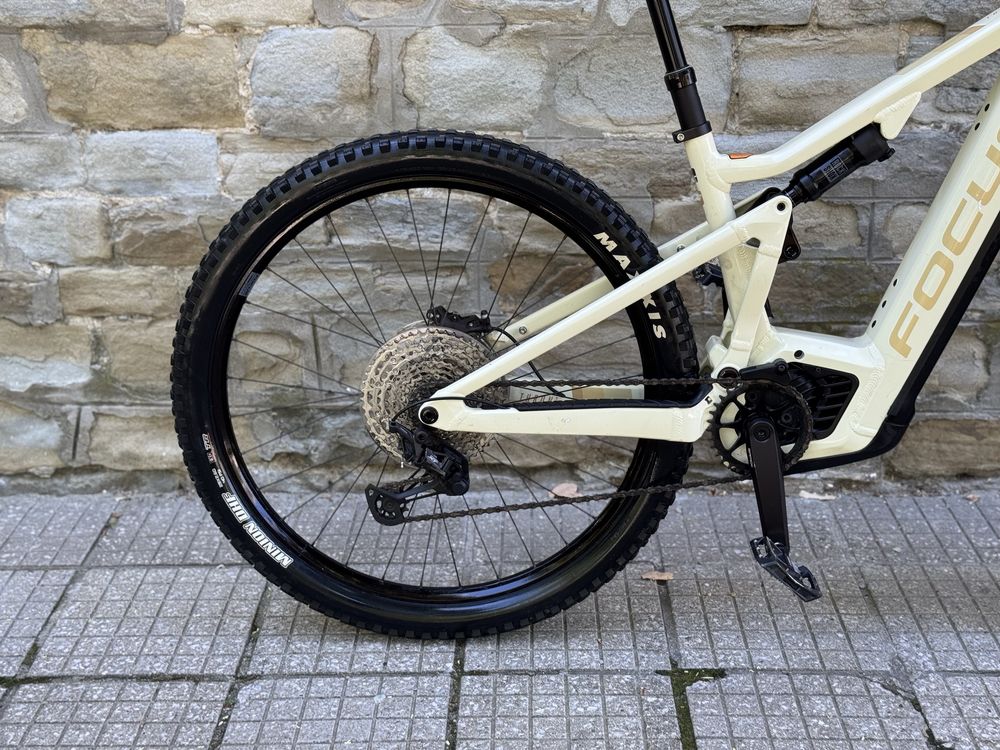 Електрически велосипед E-bike FOCUS THRON 2 6.8 750 ( M размер)
