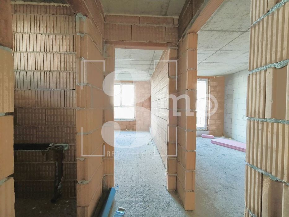 Продава се Двустаен апартамент в София, Люлин 5 - 68 кв.м за 1650 €/кв.м - Снимка #2