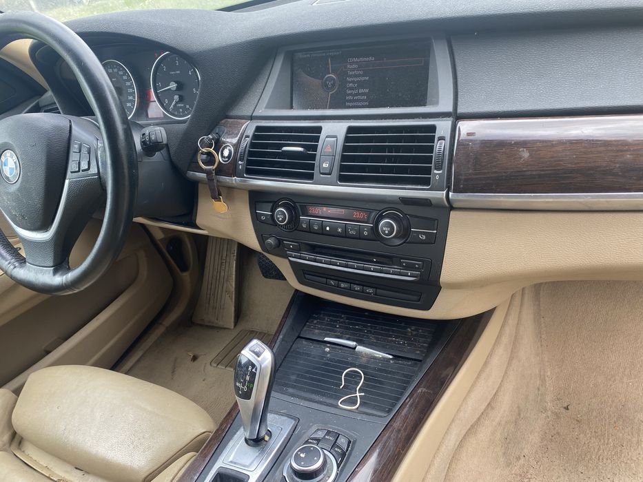 BMW X5 E70 4.0d 306к.с Facelift на ЧАСТИ,  БМВ