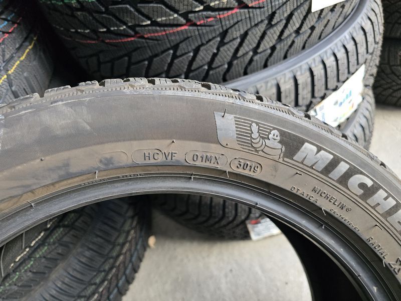 225/50/18 MICHELIN 4бр