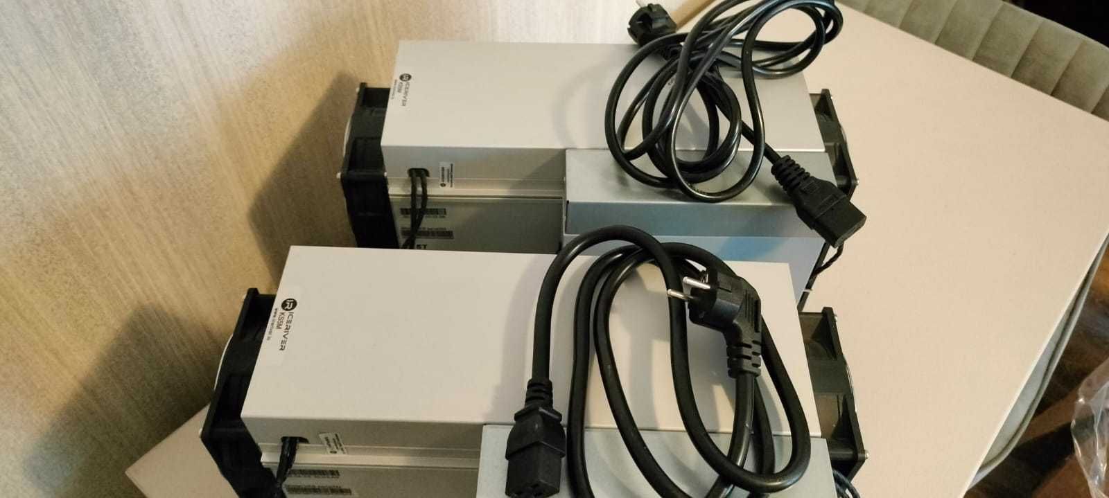 Vand doua ICERIVER kaspa KS5M 15TH kas Miner