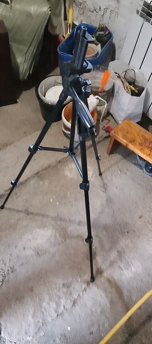 Срочно продам штативы
