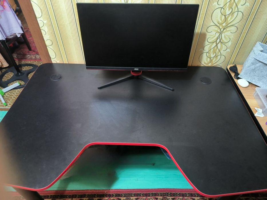 Компьютерный стол DreamDesk
