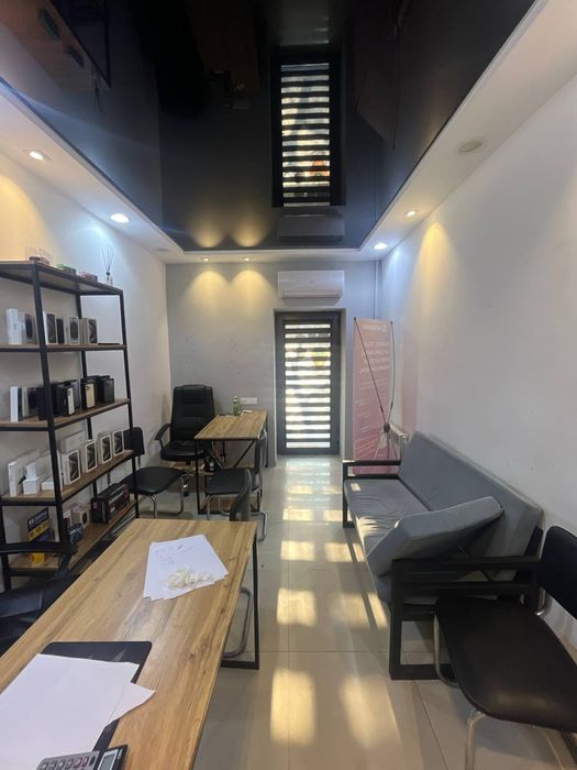 Продажа помещения на Ул Мукими Ор Факультет журналистики!!!