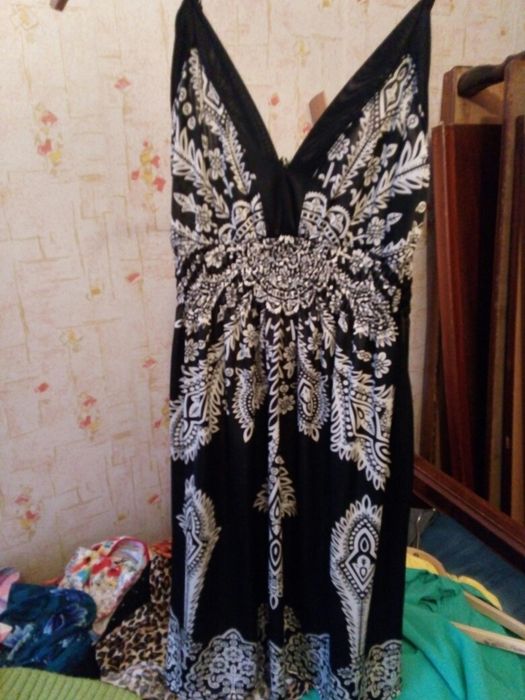 На лямочках сарафаны