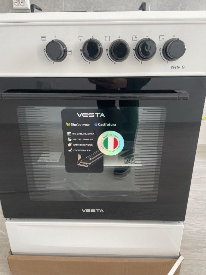 Gazplita Газ плита Газовая плита VESTA 3/1 . 3 газ- 1 електр