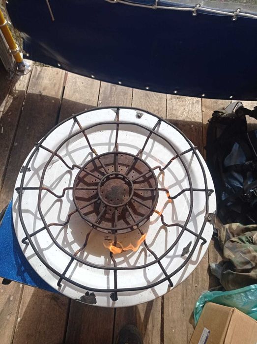 Газовая плита мобильная  ,полевая "Очаг"