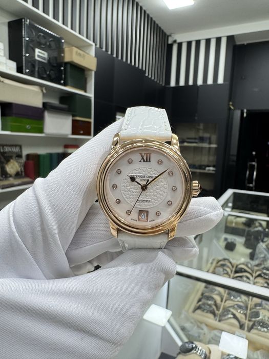 Золотые Часы Geneva