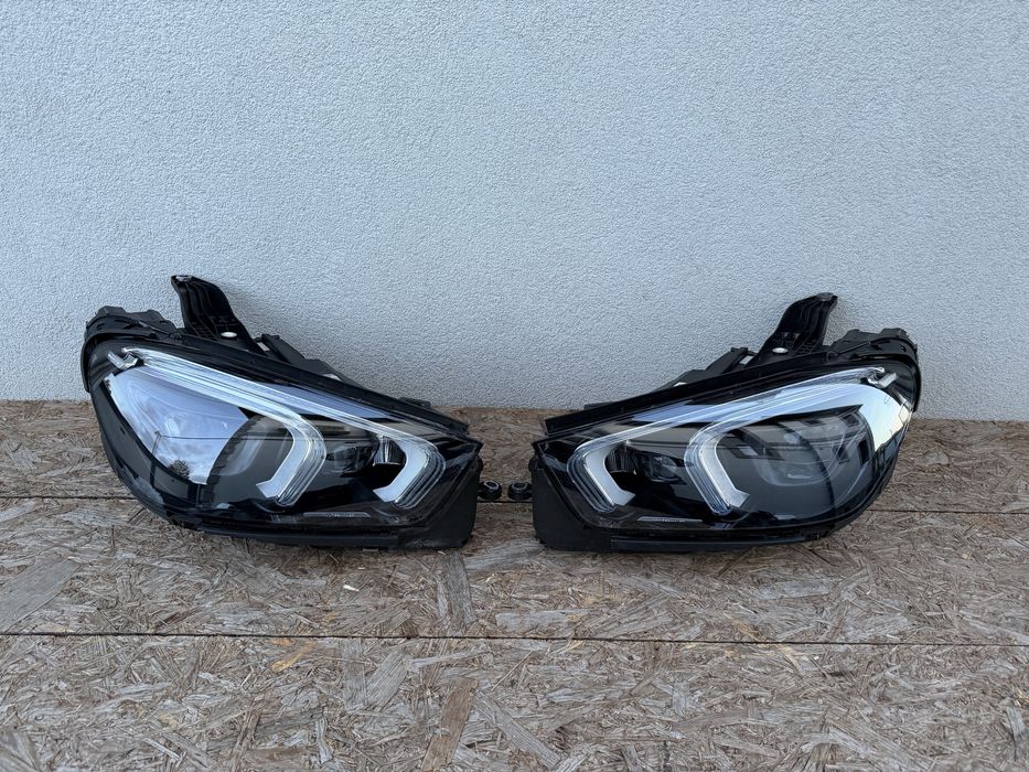 SET Far stanga dreapta Mercedes GLE W167 Full LED MULTIBEAM Originale