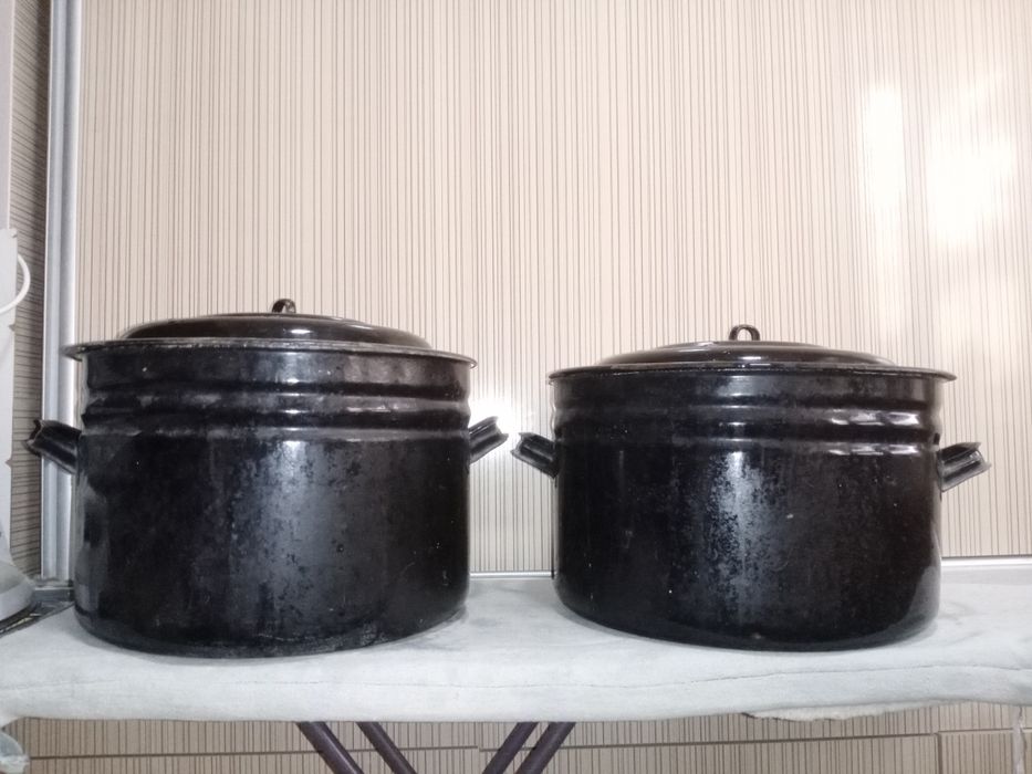 Кастрюля эмалированная на 20 литров