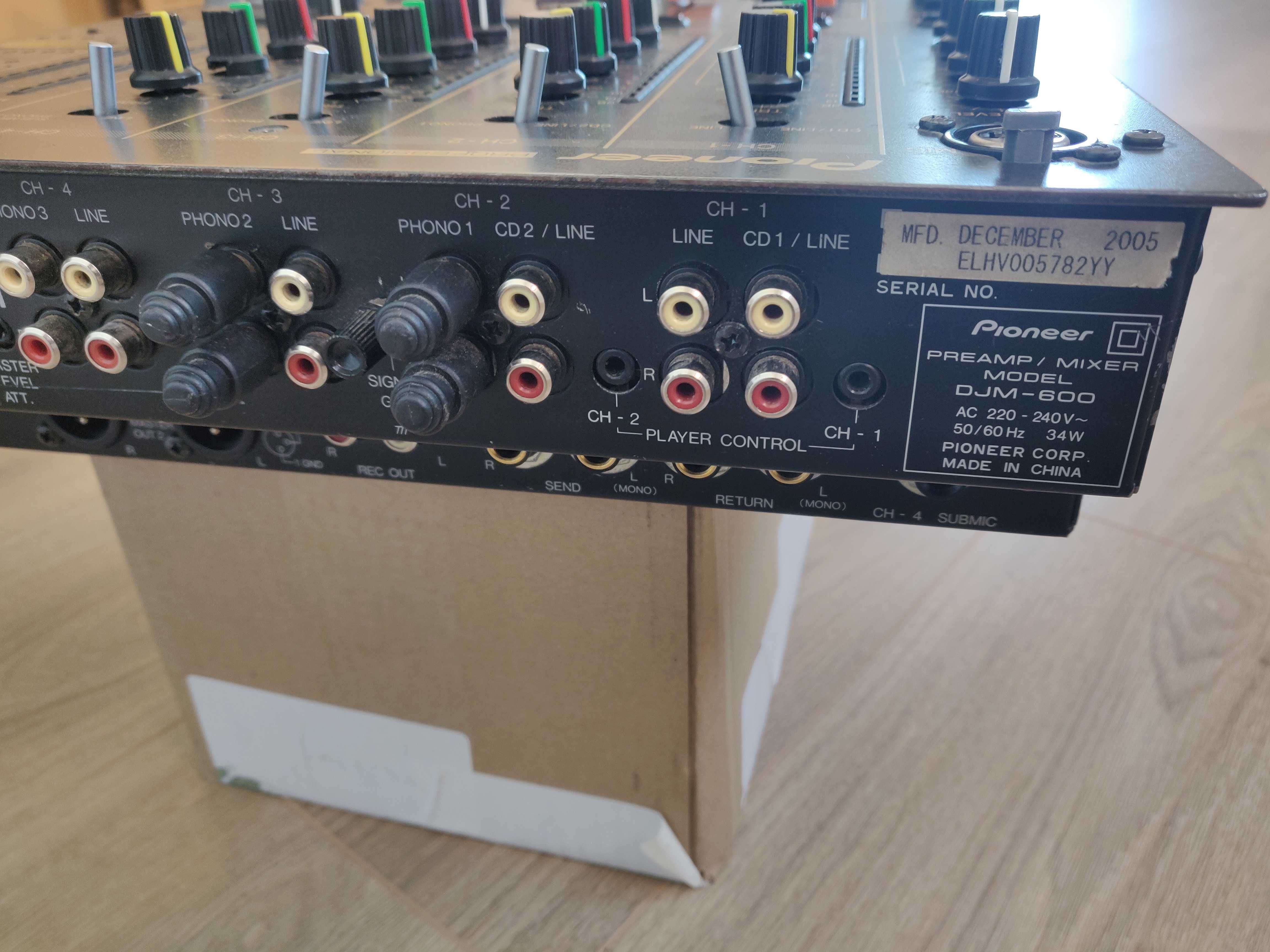 DJ Mixer Pioneer DJM 600