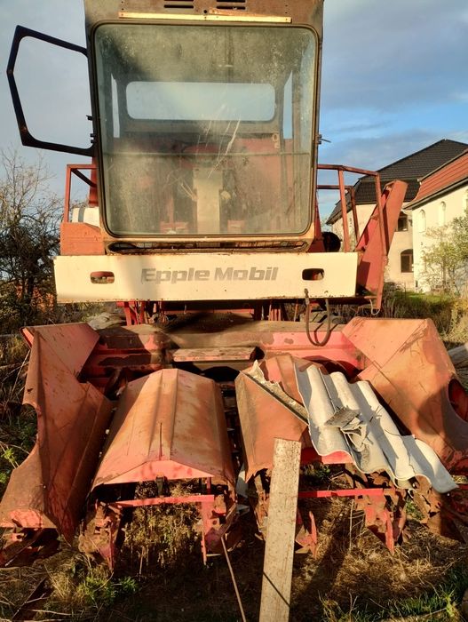 Combina Epple Mobile și heder de porumb