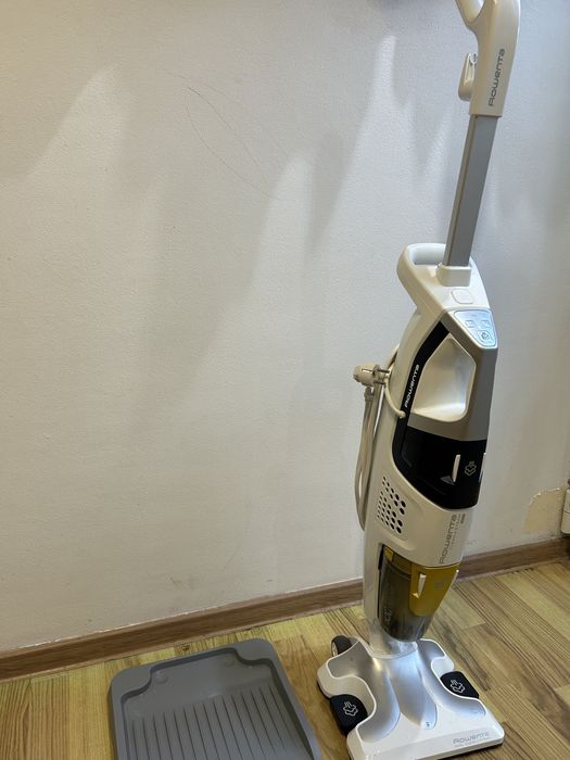 Aspirator vertical cu aburi