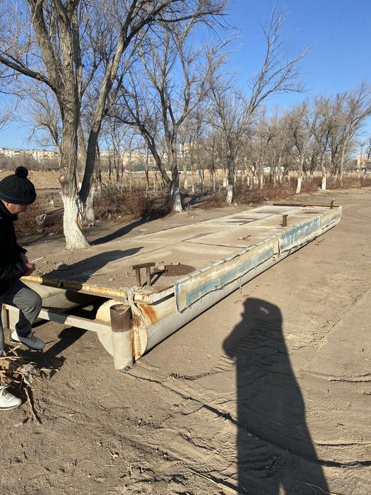 Пантон водный Размер 2х9 метров. Металический. Трубы диаметром 520 мм