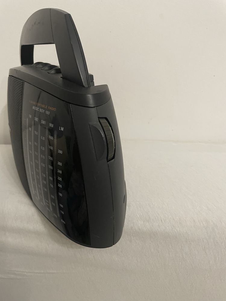 Aparat de radio Grundig Music Boy 180