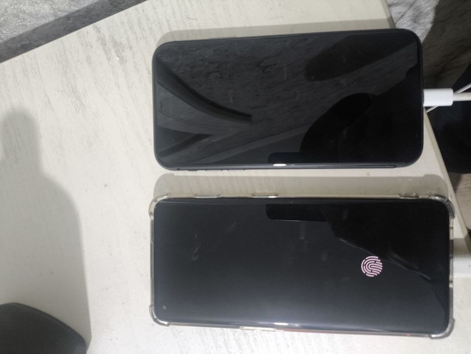 Iphone 11 oneplus 10 pro 5G