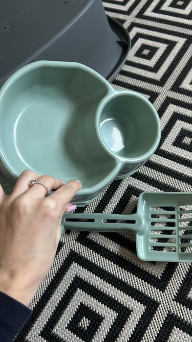 Litiera + lopatica si bol mancare