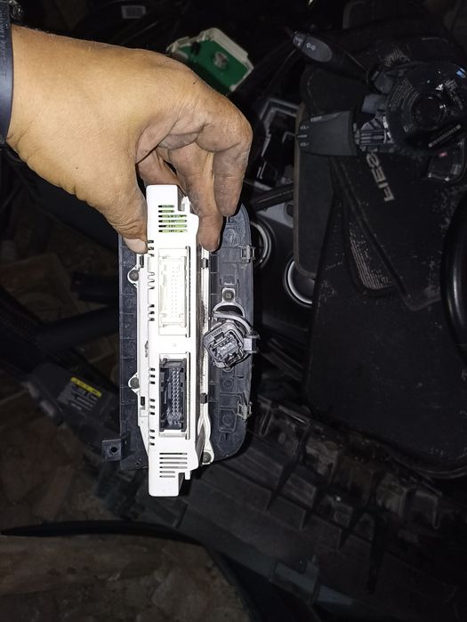 Управление климатроник Форд Фиеста