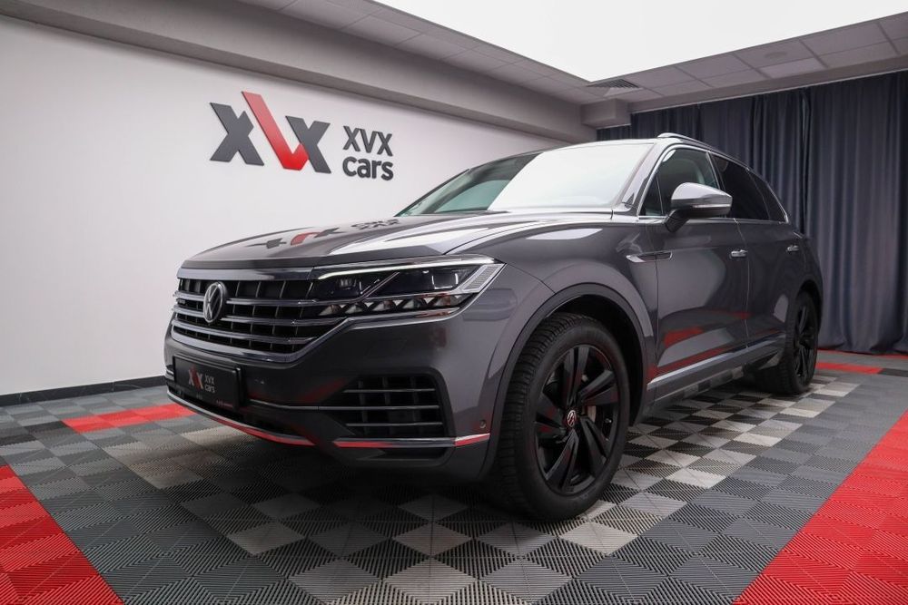 Volkswagen Touareg VW Touareg eHybrid Masaj Ventilatie Panoramic IQ Light Keyless Carlig