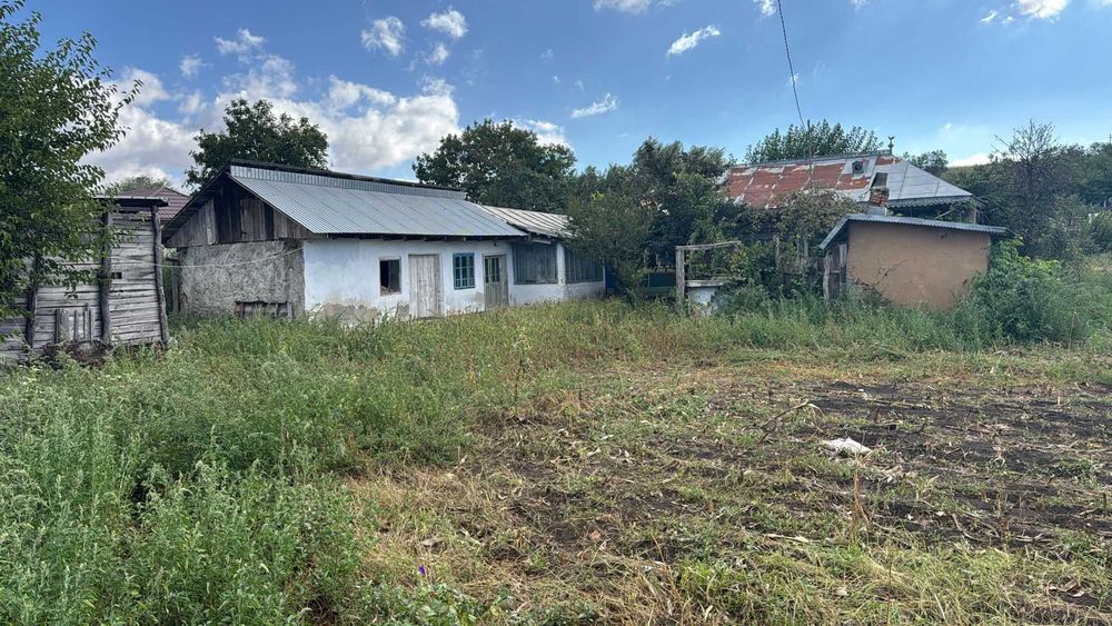 Vand proprietate sat Fundeanu comuna Draguseni jud. Galati