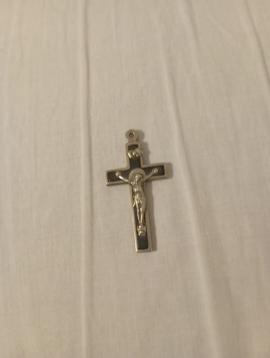 Cruciuliță.             .