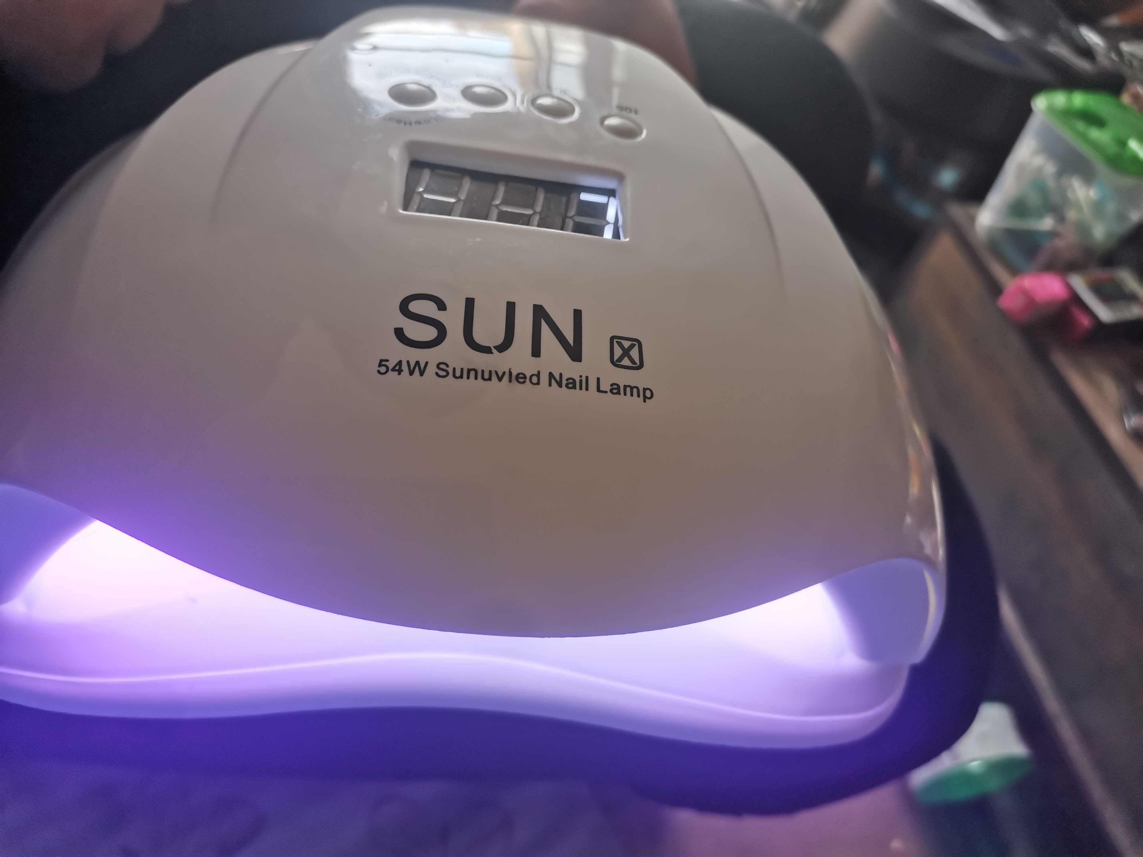Sun X White – Професионална лампа за маникюр