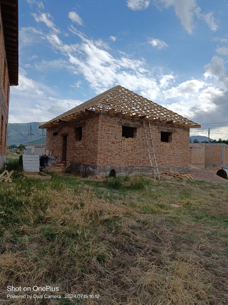 "Село Шамалган" Продам  не достроенный дом "Село Шамалган" Ушконыр