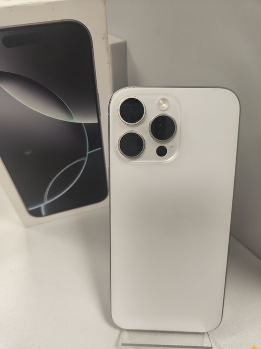 iPhone 16 Pro Max 256 100%