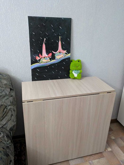 Продам стол-книжку