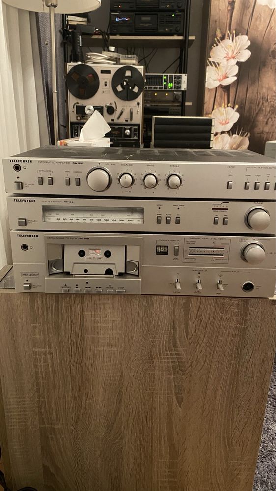 Linie Telefunken R100 in perfecta stare