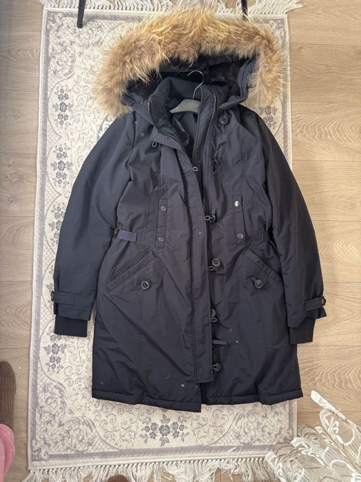 Яке с качулка като ново