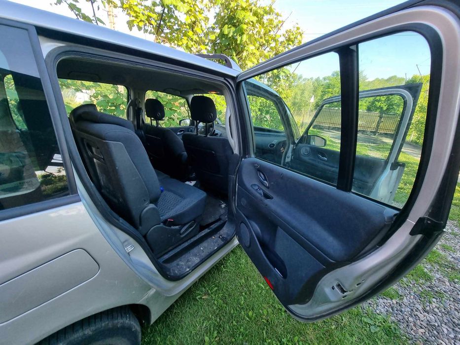Renault Espace 2.0 TDI